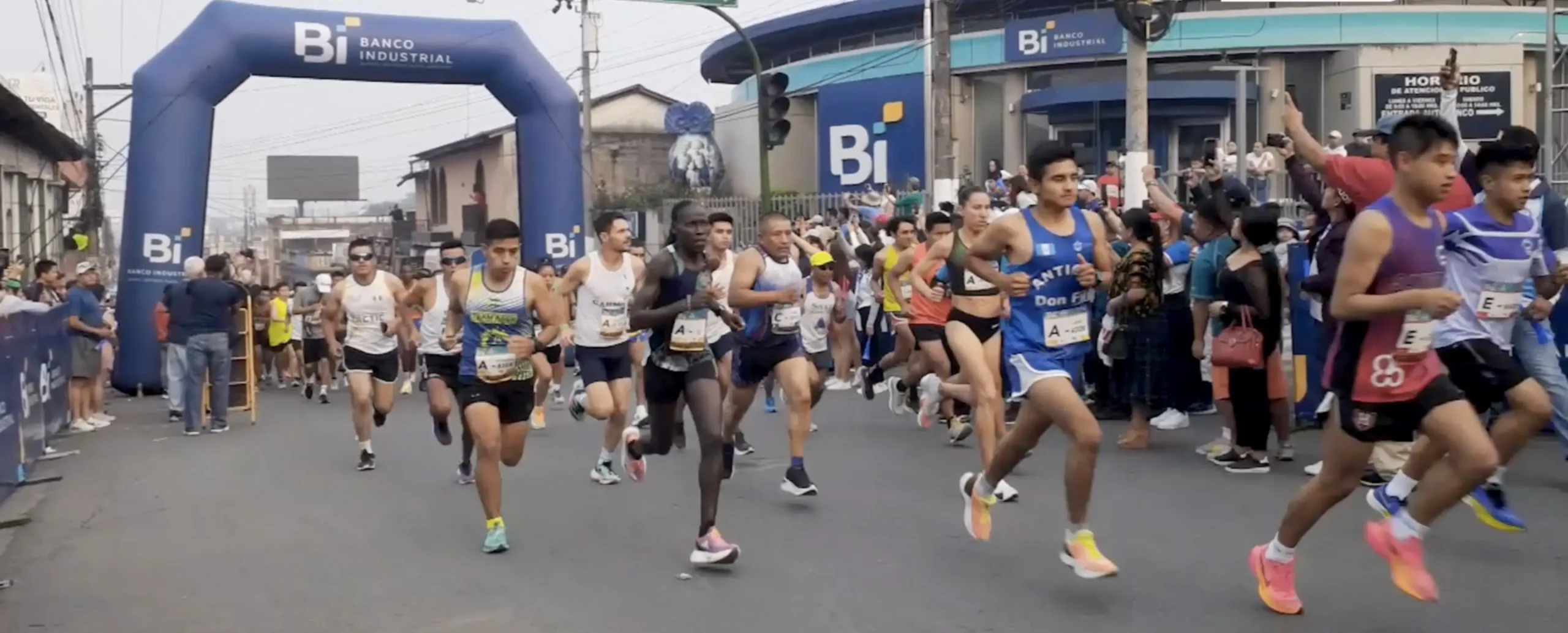 Media-maraton-nternacional-de-Coban