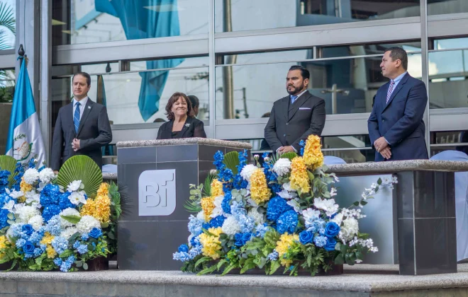 Homenaje Licda. Ada Eugenia Mendez Tarano 