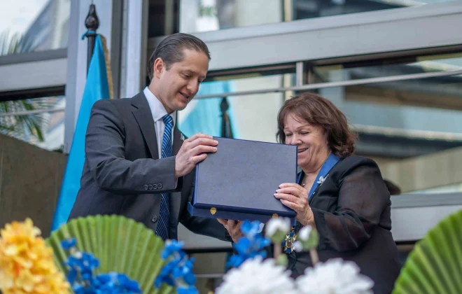 Homenaje Licda. Ada Eugenia Mendez Tarano 