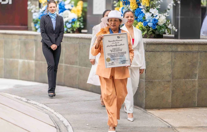 Homenaje Neira Virginia Herrera Pinelo