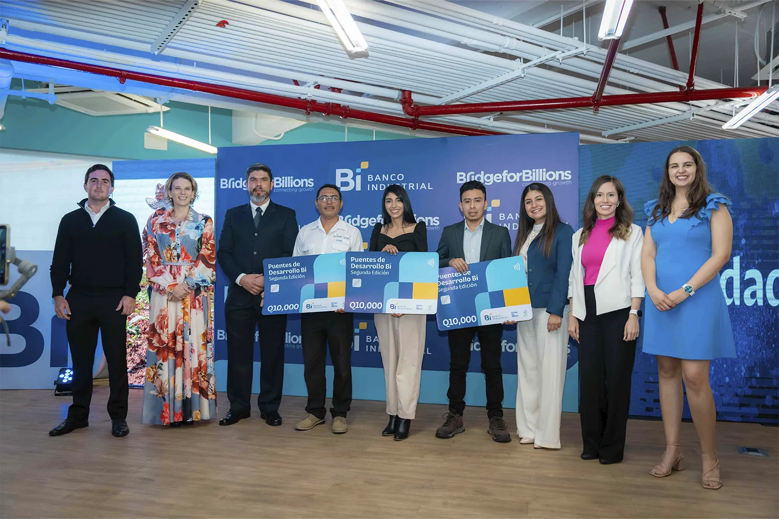 Banco industrial y Bridge for Billions presentan a los ganadores de la segunda edición del programa Puentes de Desarrollo Bi