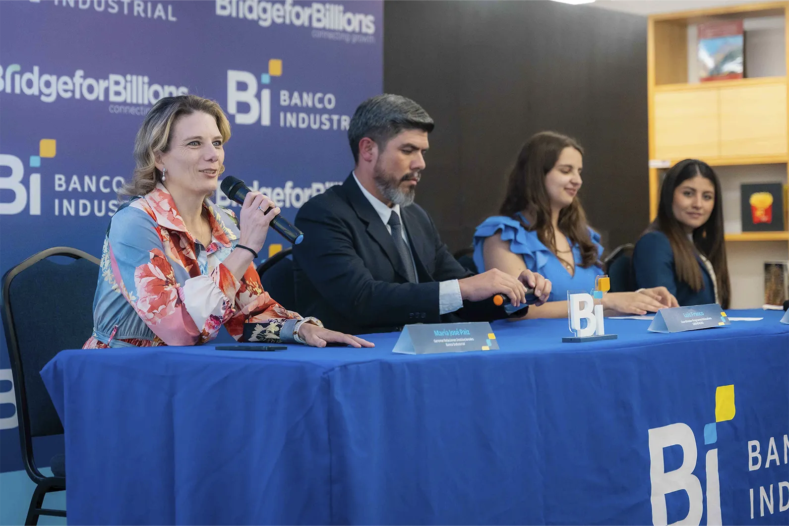 Banco industrial y Bridge for Billions presentan a los ganadores de la segunda edición del programa Puentes de Desarrollo Bi