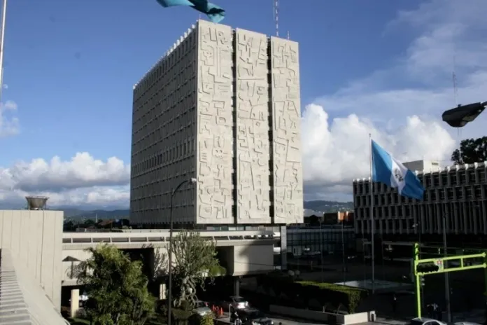 Edificio banco de Guatemala