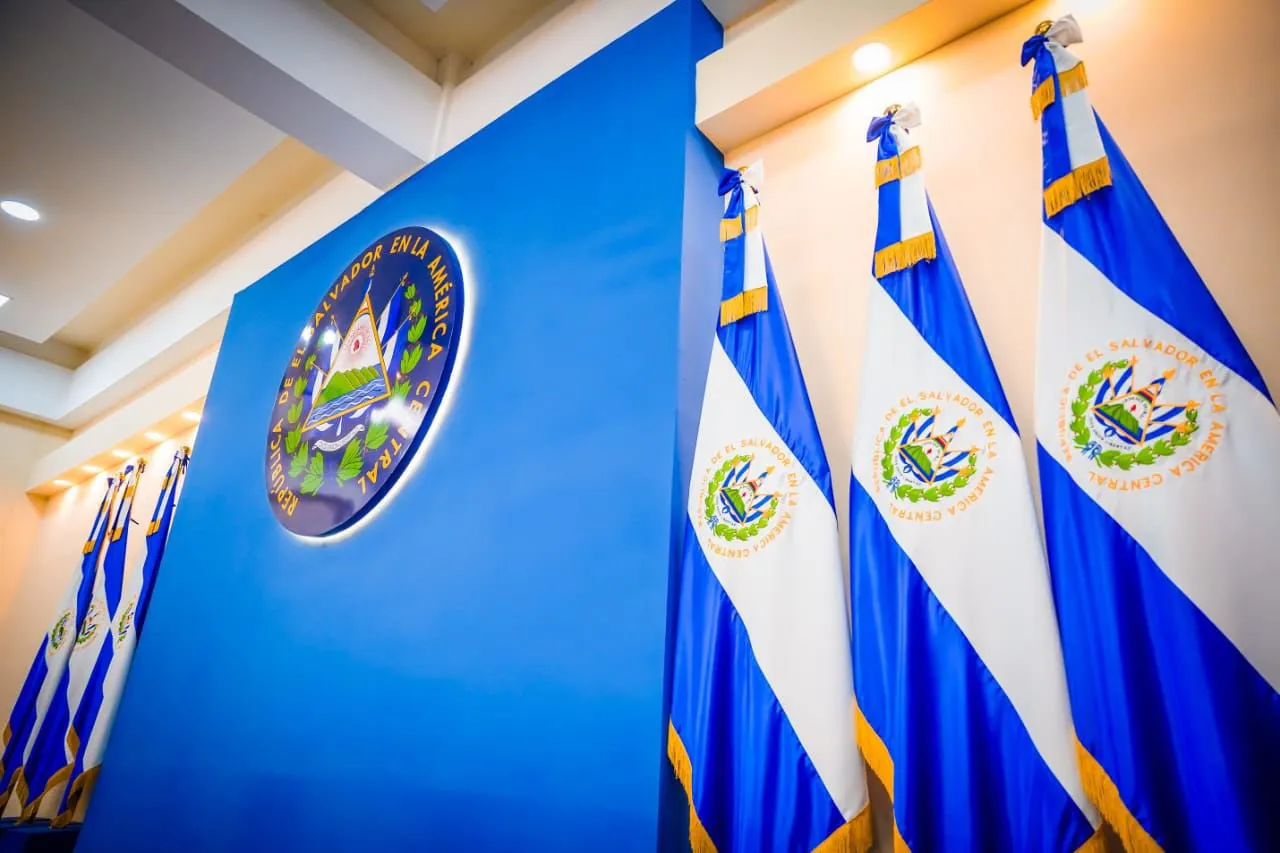 Bandera de El Salvador