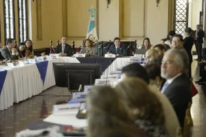 Reunión entre el Gobierno y empresas para impulsar acciones de apoyo a migrantes