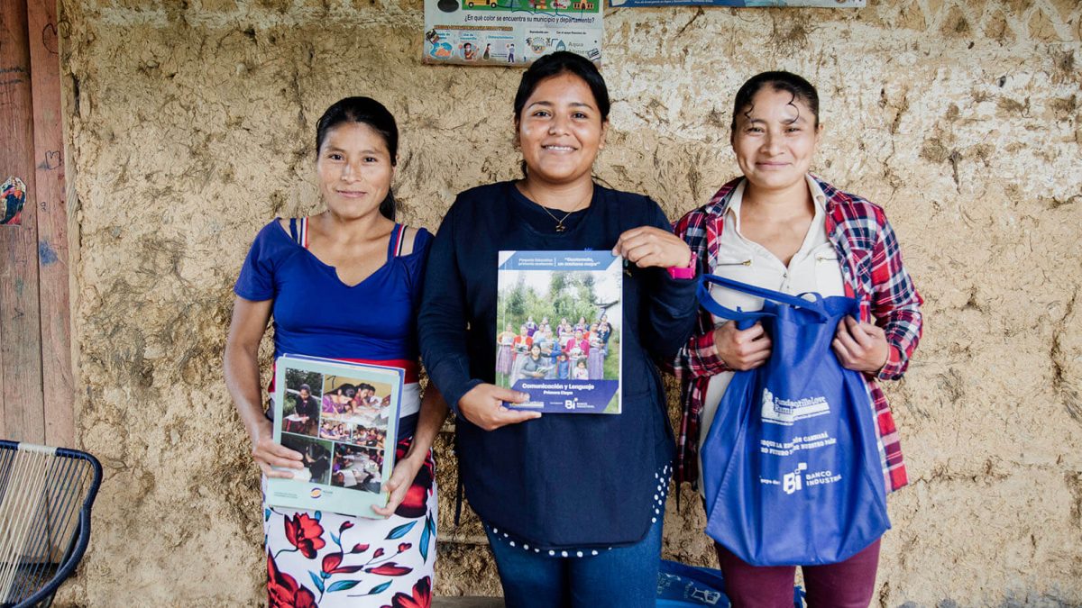 La educación de jóvenes y adultos cambia vidas - Fundación Ramiro Castillo Love